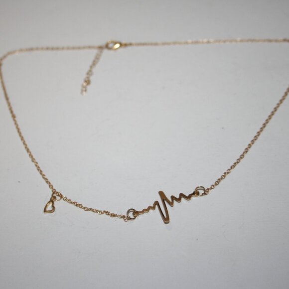 Beautiful gold Heart beat and heart necklace 18-20" - Picture 1 of 5